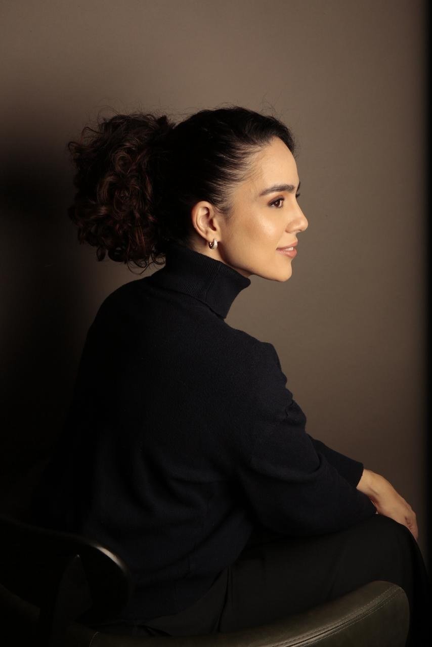 Dra. Letícia Pitsch, retrato de estúdio